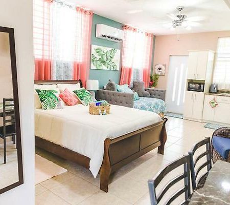 Eden'S Garden Apartment Исабела Екстериор снимка